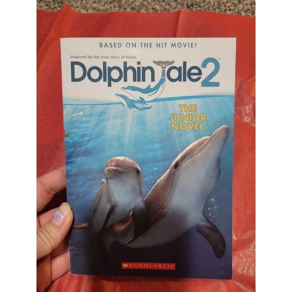 Dolphin Tale 2 book